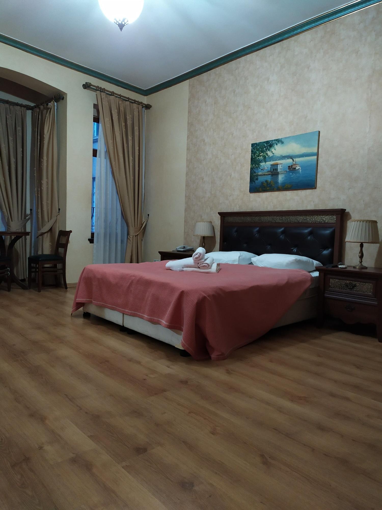 Istanbul Irish Hotel Buitenkant foto