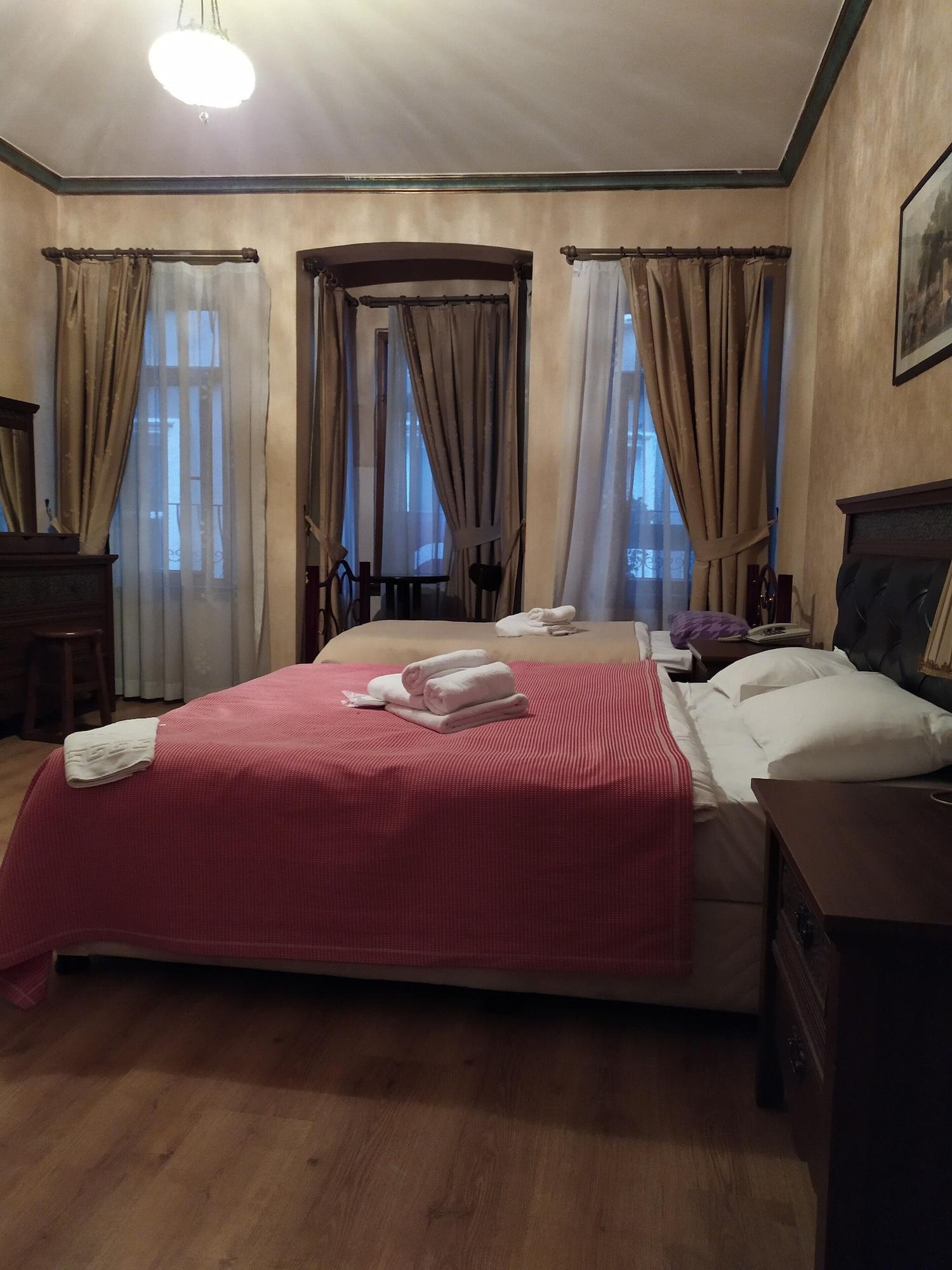 Istanbul Irish Hotel Buitenkant foto