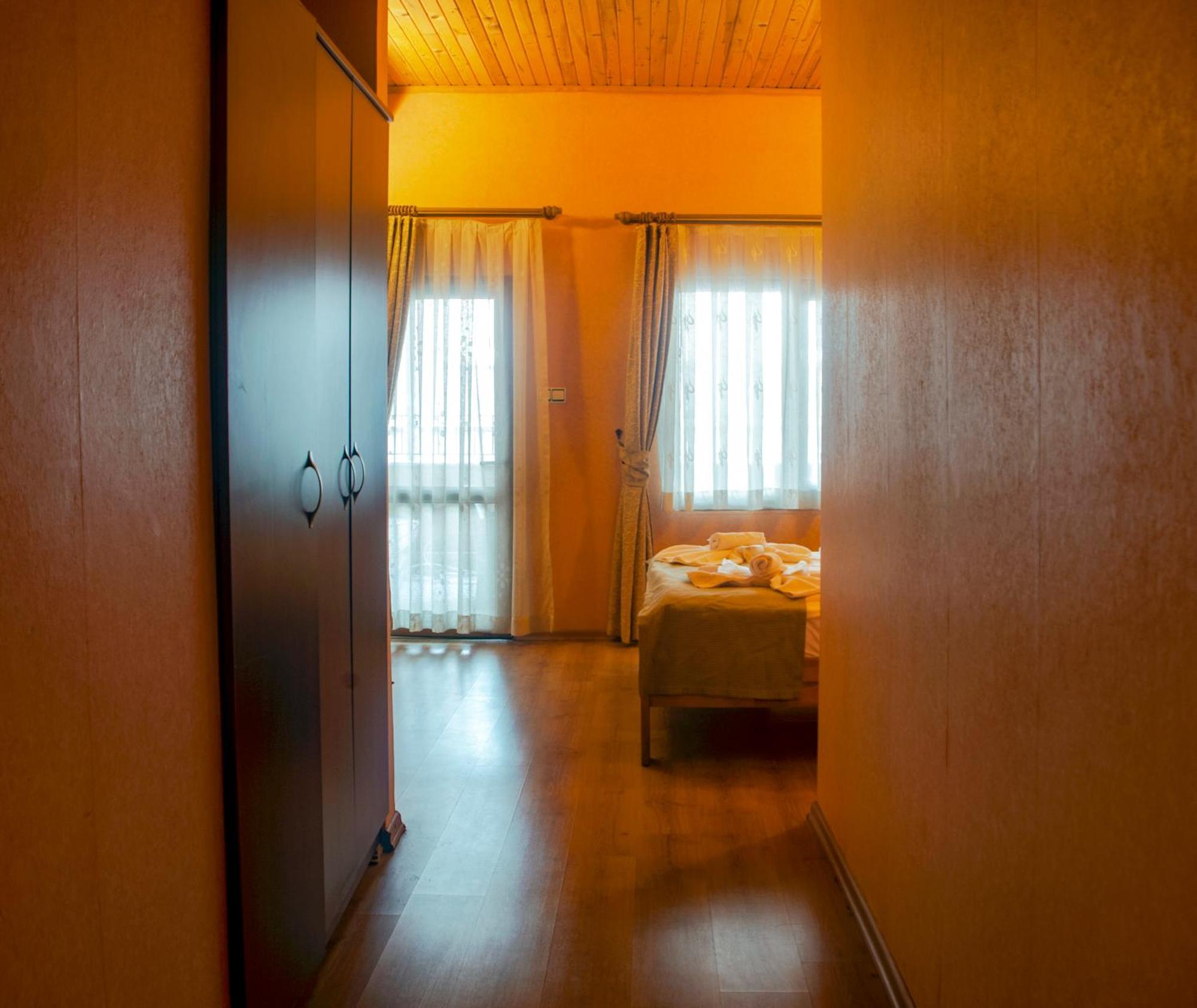Istanbul Irish Hotel Buitenkant foto