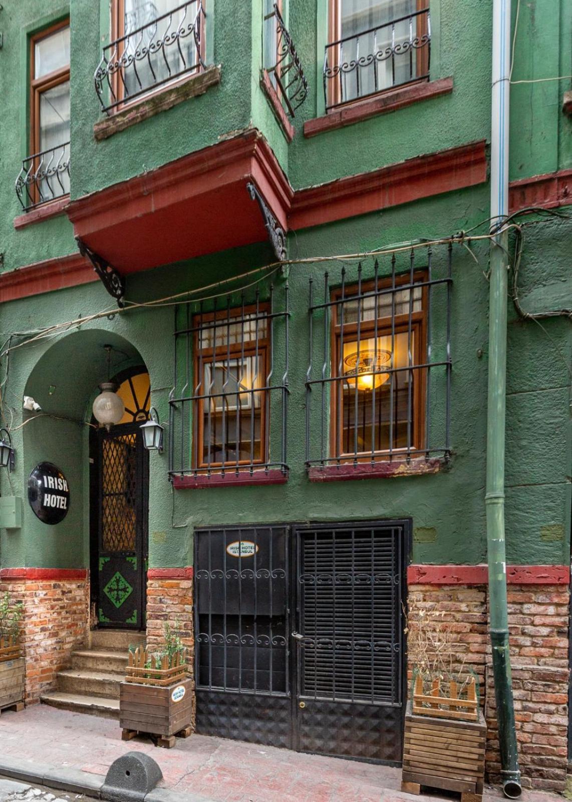 Istanbul Irish Hotel Buitenkant foto