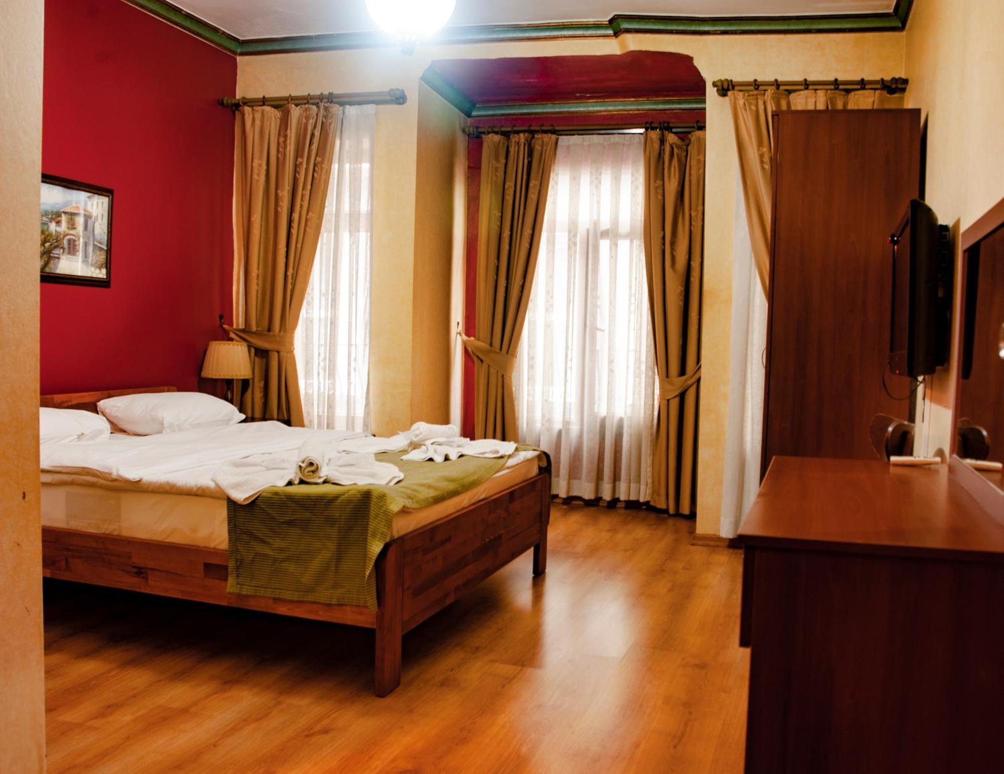 Istanbul Irish Hotel Buitenkant foto