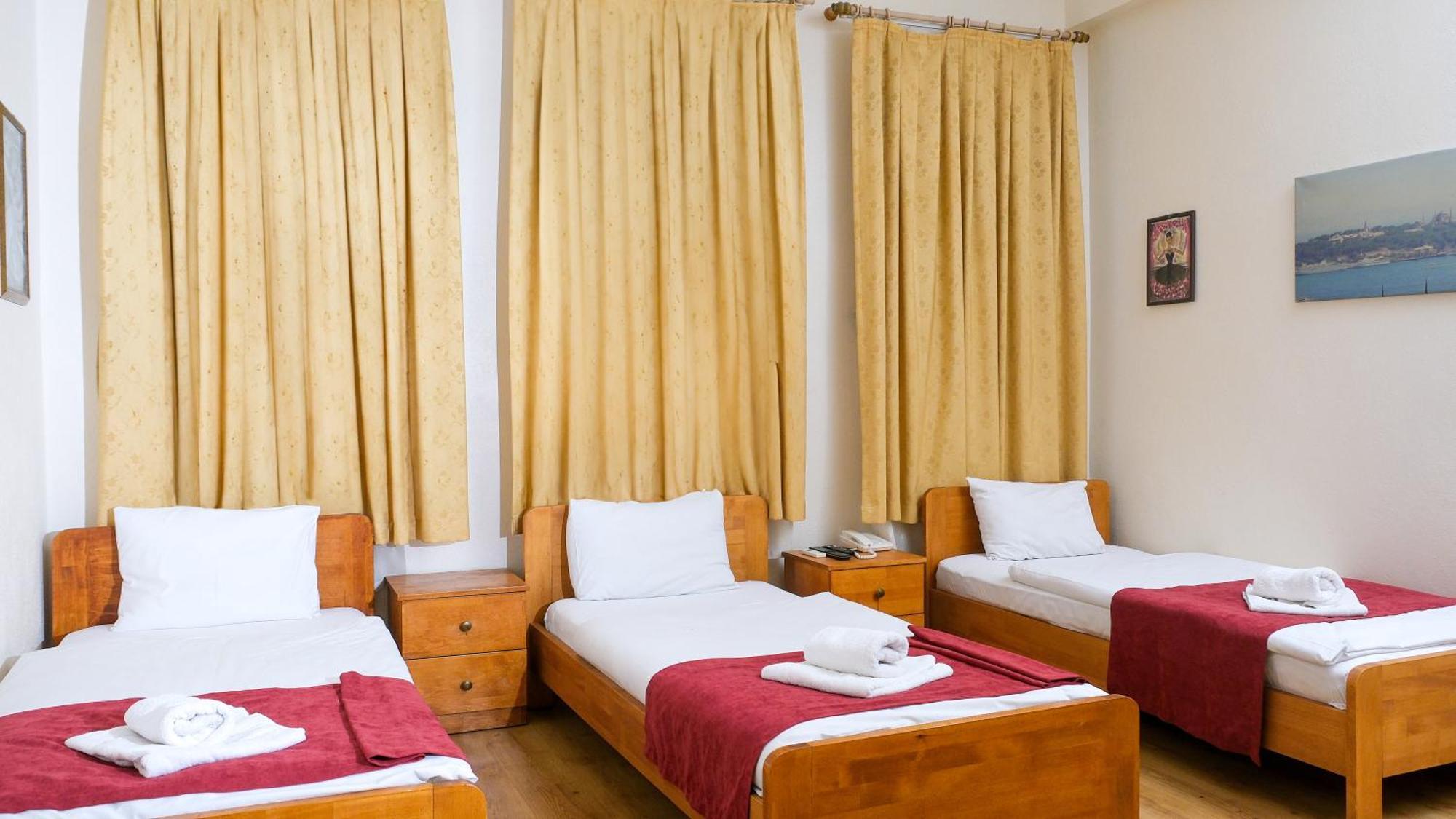 Istanbul Irish Hotel Buitenkant foto
